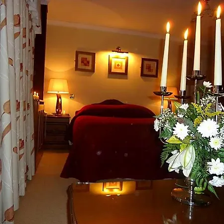Hotel Arms 3*