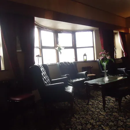 Arms Hotel